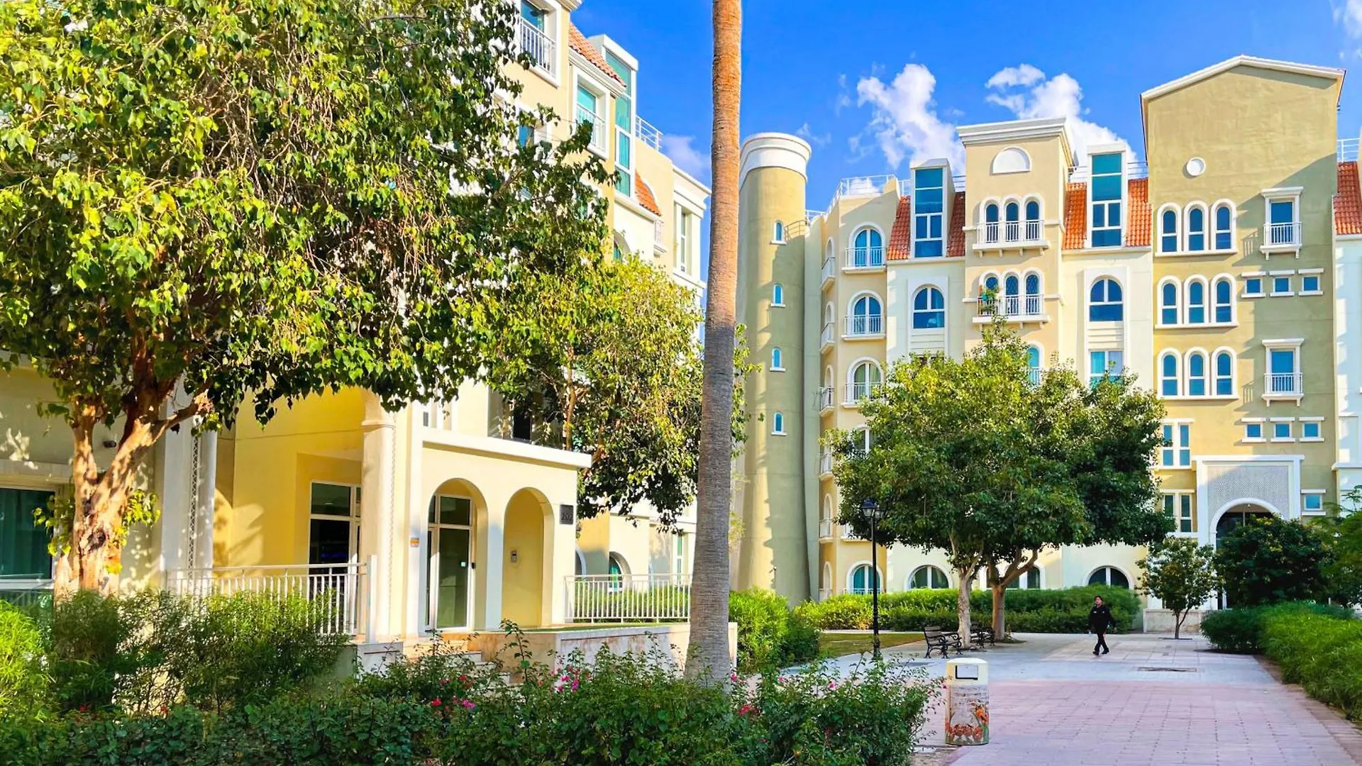 Convenient Studio Near Metro Dubaï Appartement